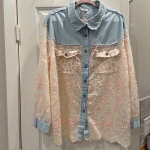 POL White Light Pink Lace and Denim Shirt Size L New No Tags